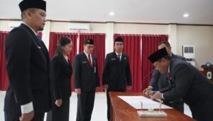 Sekda Lantik Tujuh Pejabat Fungsional di Lingkungan Pemerintah Daerah Kapuas Hulu