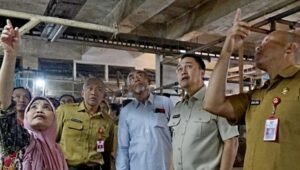 Tinjau Pasar Besar Malang, Pj Walikota Malang Akan Berkordinasi Dengan Pemerintah Pusat