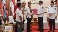 Andriansyah Fikri dan Syamdakir Resmi Daftar Sebagai Kandidat Pilkada Prabumulih 2024