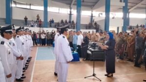 Bupati Mamuju Kukuhkan 50 Kades dalam Perpanjangan Masa Jabatan Periode 2022-2030