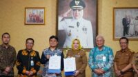 Bupati Musi Rawas Hj. Ratna Machmud Terima CSR dan Tandatangani PKS Inbreng Dengan BSB