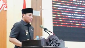 Wahyudi Hidayat Sampaikan Tanggapan Bupati Kapuas Hulu