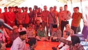 Wakil Bupati Batanghari Saksikan Penyaluran Bantuan Sosial untuk Komunitas Adat Terpencil