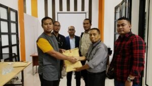 Kuasa Hukum Hamdan-Febriadi Serahkan Permohonan Penyelesaian Sengketa Pemilihan ke Panwaslih