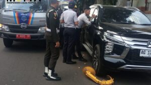 Operasi Gabungan Dishub Kota Malang ‘Sasar’ Kendaraan Pelanggaran Rambu Lalulintas dan Parkir Liar