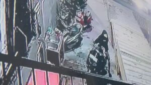 Terekam CCTV, Dua Sepeda Motor Raib Sekaligus