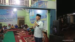 Calon Bupati Kapuas Hulu Bersama Tim Koalisi ‘MENYALA’ Kampanye Dialogis di Kedamin Hulu