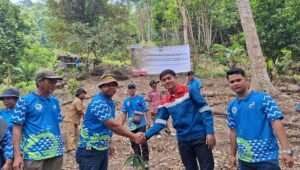 Penanaman Pohon Durian di Bangka: Pertamina Dorong Transformasi Ekonomi Berbasis Komoditas Lokal