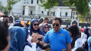 Hadiri Jalan Sehat Pekan Keselamatan Jalan, Pj Bahtiar: Selamat Hari Perhubungan Nasional