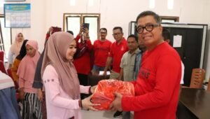IKA Unhas Sulbar Gelar Baksos dan Cinta Bahari di Majene hingga Intervensi Stunting