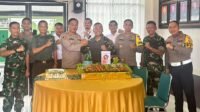 Sinergi TNI – Polri, Kapolres Mempawah Berikan Kejutan Dandim 1201 Momentum HUT TNI ke – 79