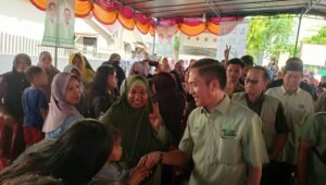 Warga Lorok Pakjo Sambut Antusias Program Wifi Gratis RDPS di Tiap Kelurahan
