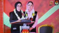 Debat Perdana Calon Walikota dan wakil Walikota Palembang, Fitri – Nandriani Paparkan Visi-Misi Kemajuan Kota Palembang 