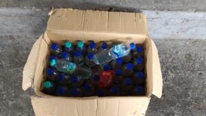 Lagi, Polres Fakfak Sita 33 Botol Miras Sopi ‘Tak Bertuan’