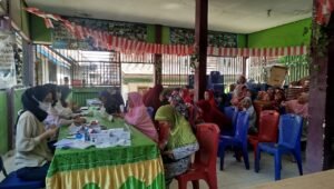 Peduli Kesehatan Masyarakat, Bukit Asam (PTBA) Gelar Pengobatan Gratis