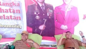 Bakti Sosial dan Bakti Kesehatan Kapolda Sumsel, Pj Sekda Prabumulih Bersama Inspektur IB Donor Darah