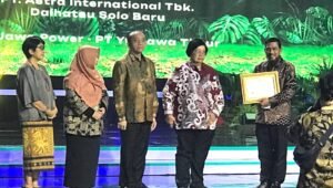 Aktif Bina Kampung ProKlim, Pemkab OKI Raih Penghargaan dari KLHK