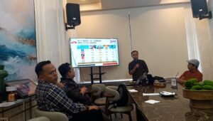 Survei PUTIN: Elektabilitas RDPS 52,70 Persen, Unggul Dominan dari Paslon Lain di Pilkada Palembang