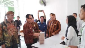 Luncurkan BAZNAS Microfinance Desa, Pj Bupati Tulungagung: Berikan Akses Pembiayaan Mikro Berbasis Zakat ke Masyarakat