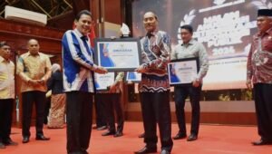 Raih Predikat Badan Publik Informatif 2024 dari KIA, Tri Kurnia: Ini Prestasi Membanggakan