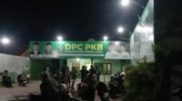 Pendukung Paslon Vicky Prasetyo Geruduk Kantor DPC PKB Pemalang