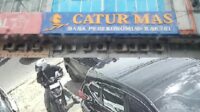 Pencurian Motor Beat Terekam CCTV di Parkiran BPR Catur Mas, Direktur “Parkiran Bukan Bagian Wilayah Kantor”