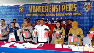 17,2 Ton Pupuk Bersubsidi Tanpa Dokumen Diamankan