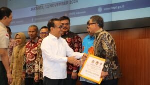 Pemprov Sulbar Terima Hibah dari BNPB, Sekprov: Untuk Rehabilitasi dan Rekonstruksi Infrastruktur Pasca Bencana