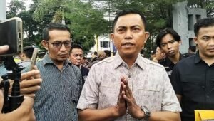 Ketua Bawaslu Sumsel : Paslon 1 dan Paslon 3 Saling Lapor