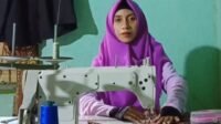 Disnakertrans Prabumulih Serahkan Bantuan 16 Mesin Jahit Kepada Peserta Pelatihan Penyandang Disabilitas