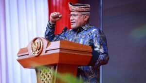 Kepala BNN RI Ajak Ratusan Masyarakat Selumit Pantai Berikrar Wujudkan Lingkungan Bersinar
