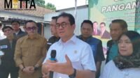 Jelang Nataru, Menteri Perdagangan Tinjau Ketersediaan Bahan Pangan di Kota Malang