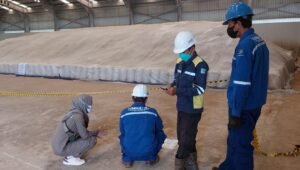 PLBN Badau Kapuas Hulu Buka Keran Ekspor 2025, 85 ton Bungkil Kelapa Sawit Menuju Malaysia