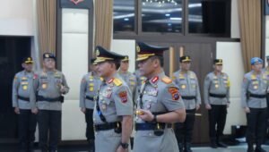 Kapolri Pimpin Sertijab Kapolda Sumbar Irjen Pol Dr. Gatot Tri Suryanta, CSFA, M.Si.