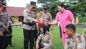 Puluhan Personil dari Perwira dan Bintara Naik Pangkat, Ini Amanat Kapolres Endro Aribowo