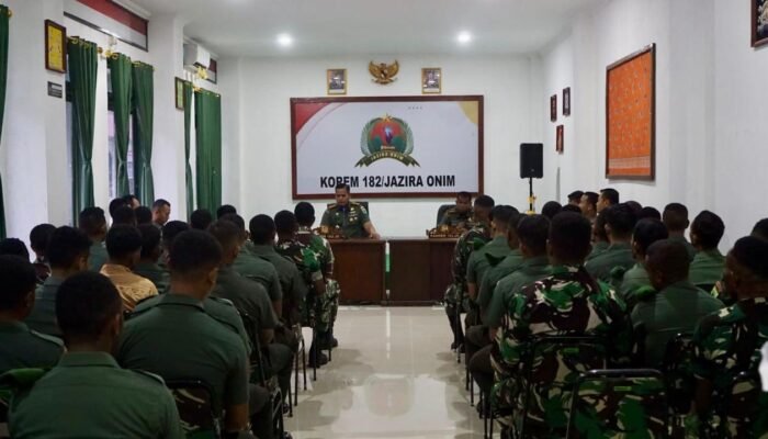 Danrem 182/JO Berikan Jamdan Kepada Prajuritnya Cegah Pelanggaran