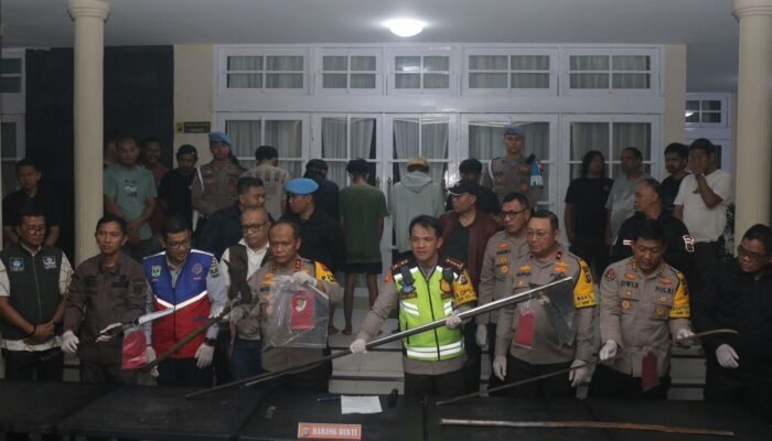 Polda Sumbar Tangkap Empat Terduga Pelaku Tawuran di Kota Padang