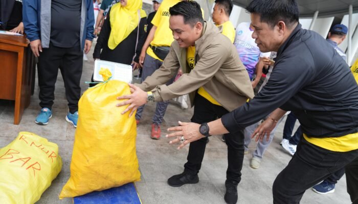 Gerakkan Perangi Sampah Polman dimulai, Masyarakat Sadar Sedekah Sampah