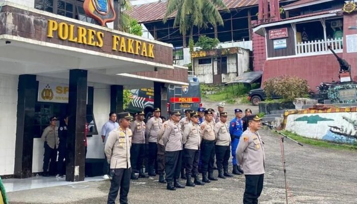Antisipasi Gangguan Kamtibmas, Ratusan Personil Polres Fakfak Disiagakan