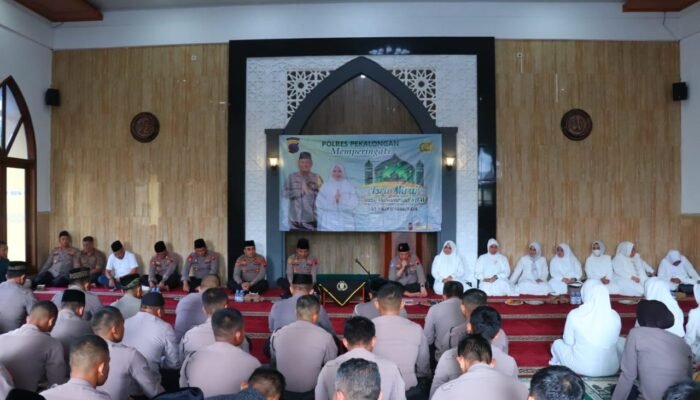 Kapolres Pekalongan Minta Personel Petik Pelajaran dari Perjalanan Nabi di Isra Miraj