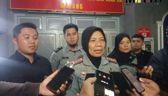 Tanpa Penyesalan, Selegram Isa Zega Digiring ke Lapas Perempuan Kelas IIA Sukun Malang
