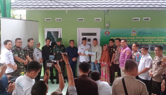 Program RTLH Kodim 0404/ME – Koramil Prabumulih Terlaksana, ini Kata Sekda Aris dan Deni Victoria
