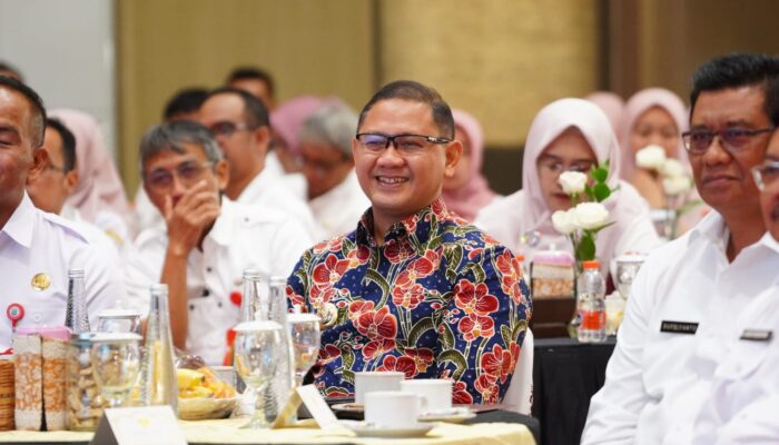 Tenaga Ahli Mendagri Beri Kuliah Umum tentang Pembangunan Berkelanjutan
