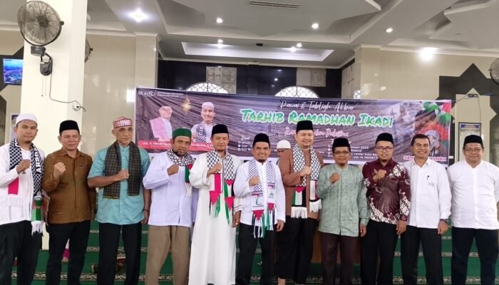 Wabup Solok H. Candra Apresiasi Kegiatan Tahrib Ramadhan dan Penggalangan Dana oleh IKADI Kabupaten Solok