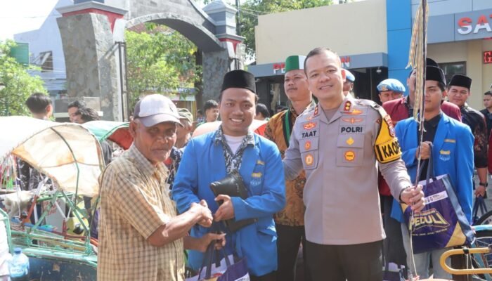 Sambut Ramadan 1446 H, Polres Tulungagung Bersama Aliansi Mahasiswa Gelar Baksos Polri Presisi