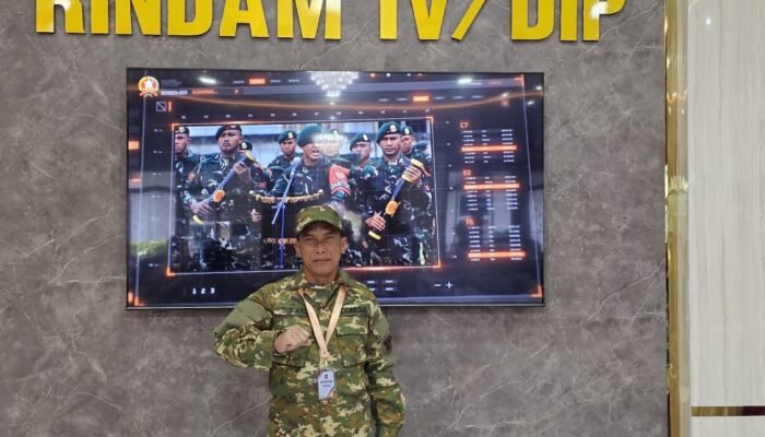 Wabup Kapuas Hulu Sukardi Ikuti Retret di Akademi Militer Magelang