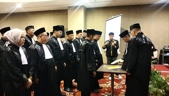 16 Advokat PP Lawyer Nusantara Dilantik dan Dikukuhkan