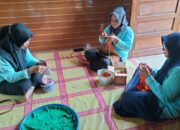 Cerita Usaha Kerajinan Rajut Binaan Bukit Asam (PTBA), dari Hobi Jadi Cuan