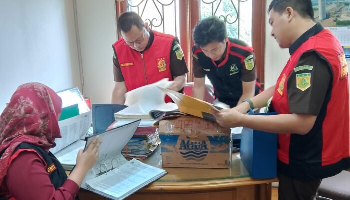 Tim Pidsus Kejari Muba Geledah Kantor PT.SMB, Perkara Dugaan Korupsi Ganti Rugi Lahan Tol Betung-Jambi