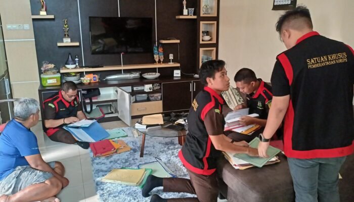 Kejari Muba Kembali Geledah Rumah Mantan Pegawai BPN